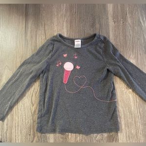 Girls size 5 long sleeve shirt